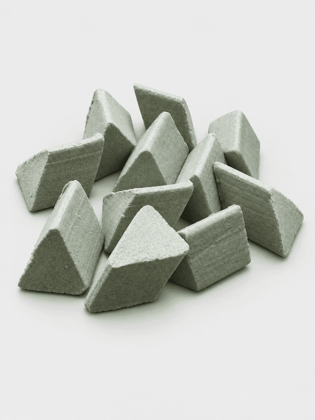 AI-enhanced HD ceramic Angle Cut Triangle 22° supplier photograph